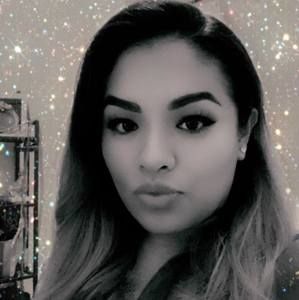 Meet your Posher, Cinthya